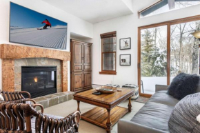 Lodge at Brookside 106